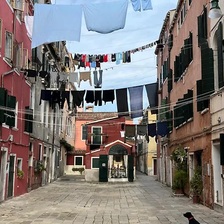 Ca'mara Biennale Apartamento *
